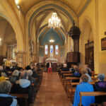 Dans l'église rénovée